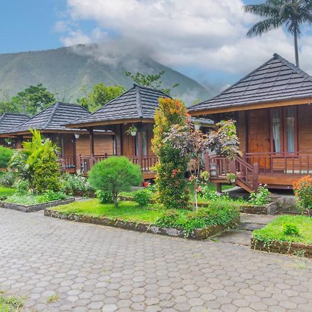 Puncak Rinjani Lodge Sembalunlawang Exteriér fotografie