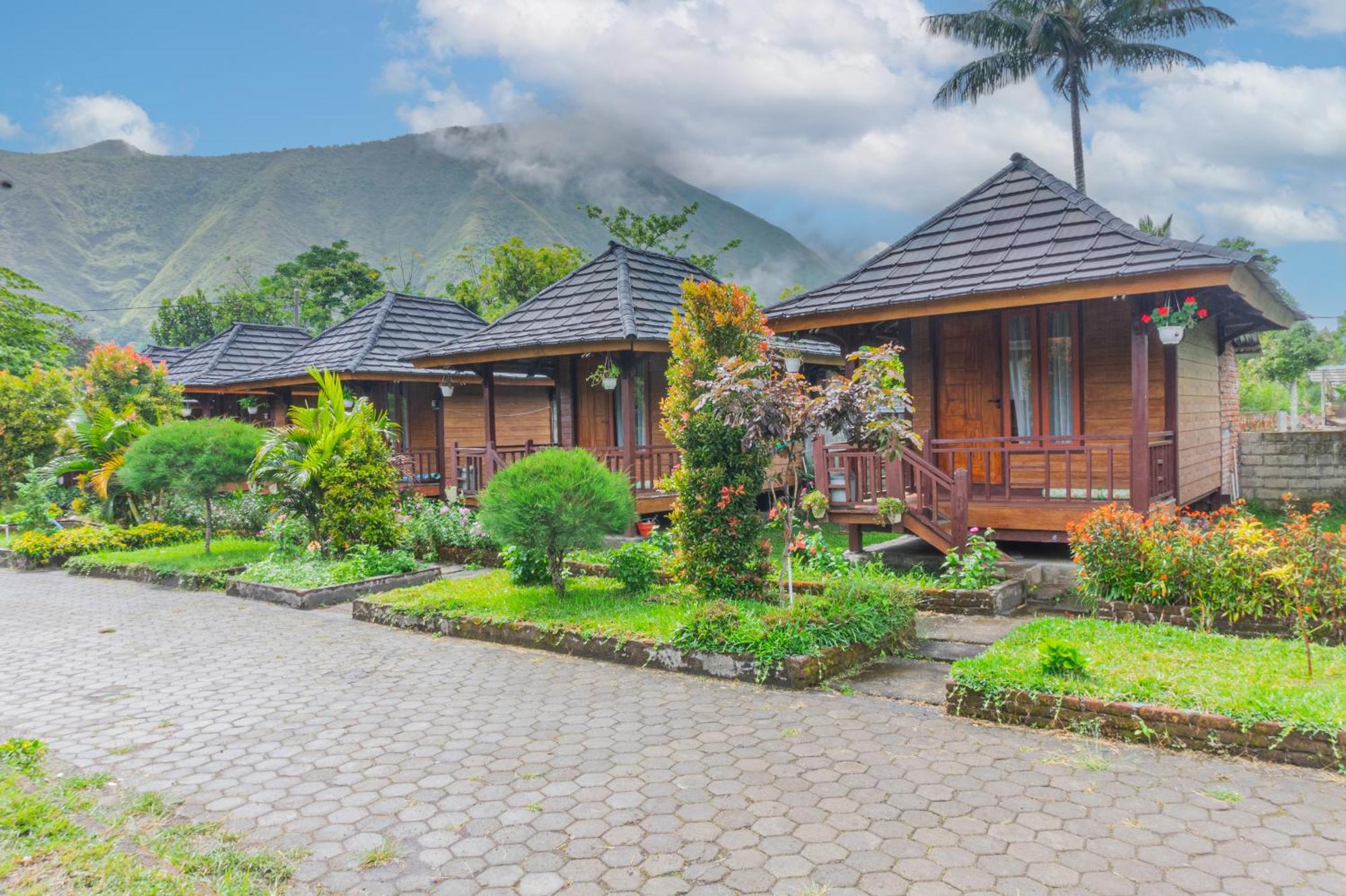 Puncak Rinjani Lodge Sembalunlawang Exteriér fotografie